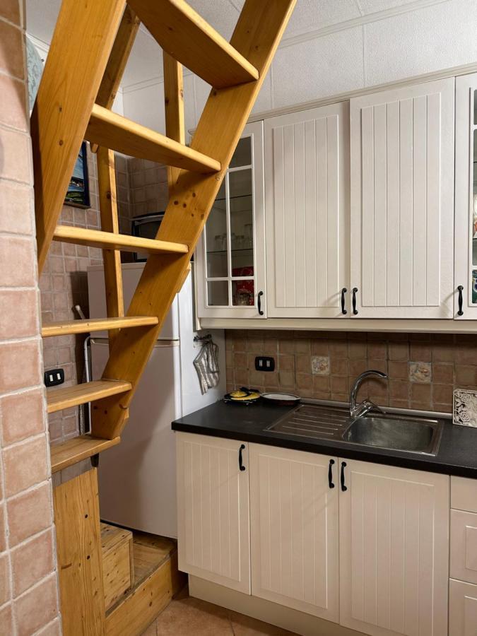 Apartamento Tiny House - Spaccanapoli Exterior foto